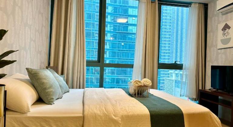 Serviced apartment with pool | Pets allowed — photo 2