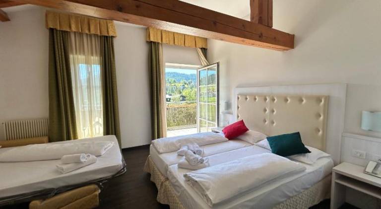 Alpen Hotel Eghel & SPA — photo 2