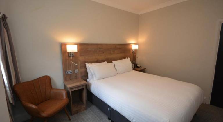The Rugby Hotel in Warwick