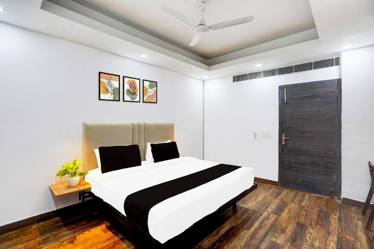 Townhouse Sector 104 Noida — photo 2