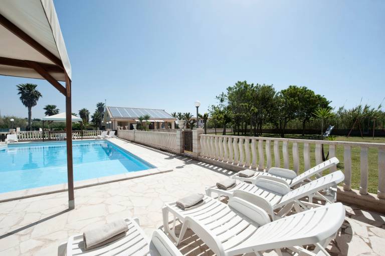 Villa 'Kaukana' with Private Pool, Wi-Fi, and Air Conditioning — photo 2