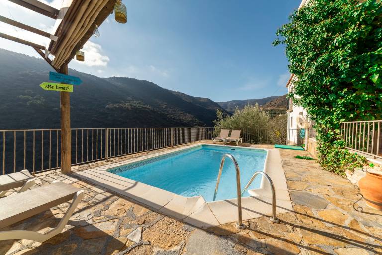 Country House 'C antonia Y Manuel' with Mountain View, Wi-Fi and Air Conditioning in Almeria