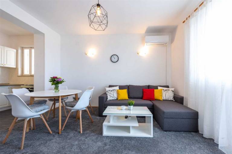 Apartment with 3 rooms for 5 persons — photo 5