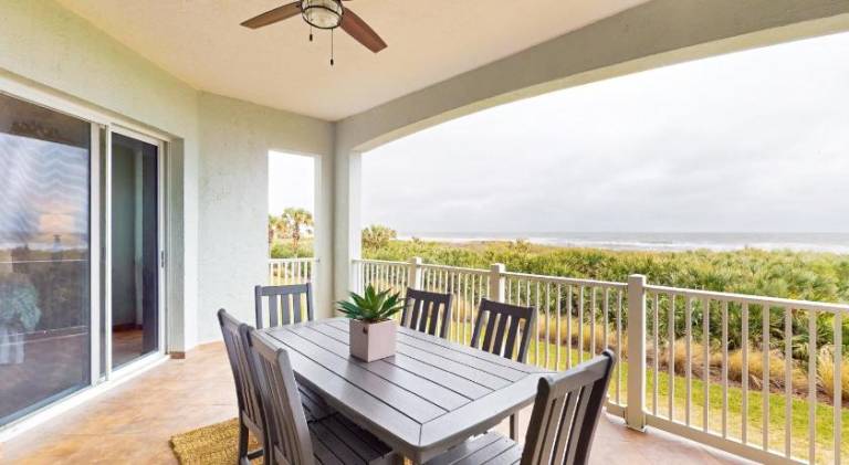 Big vacation home with hot tub | Beach nearby | Dogs allowed — photo 4