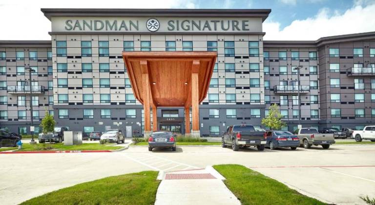 Sandman Signature Plano-Frisco Hotel in Plano, TX