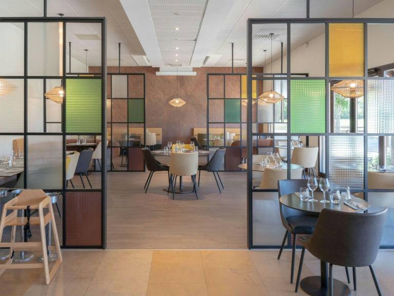 Hôtel Mercure Auxerre in Moneteau