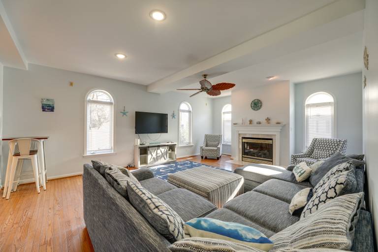 Ultimate Family Retreat w Game Room in Ocean City