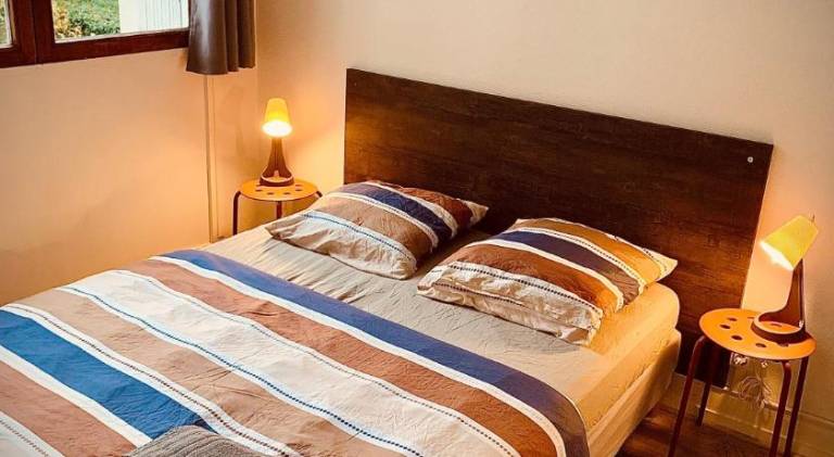 Holiday apartment with 1 room for 2 persons in Venissieux
