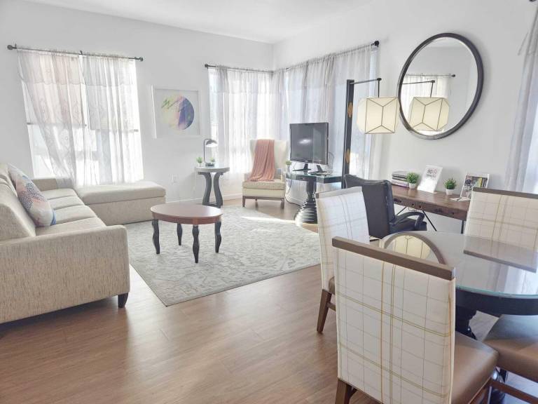 Premier Apts in Vibrant Downtown LA — photo 3