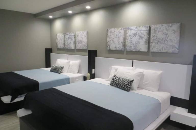 Crystal Inn Sugar Land