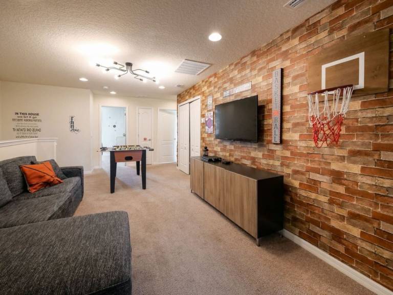 Family-oriented pleasant vacation home with private pool & BBQ | Pets are welcome — photo 3
