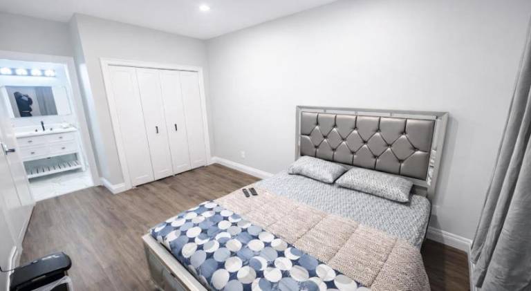 251 m&sup2; Ferienhaus