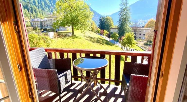 Lovely apartment with yard, terrace & grill | Ski nearby | Perfect for remote work | Dogs allowed — photo 2
