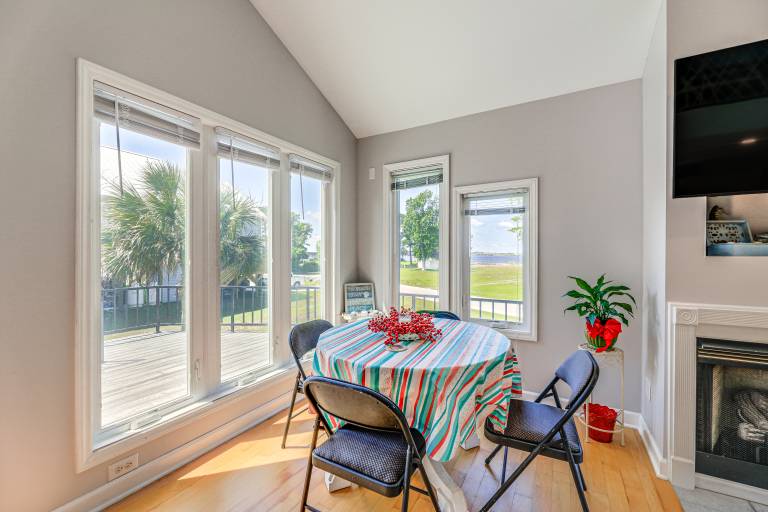 New Bern Home w/ Water View  6 Mi to Downtown! — photo 5