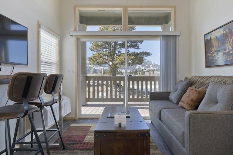 Cabin Mammoth Lakes