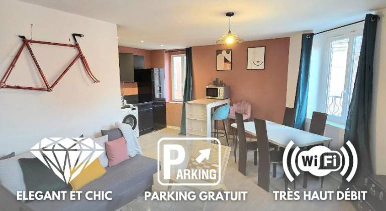 Holiday apartment with 1 room for 4 persons in Roubaix