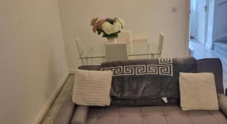 House with 3 rooms for 6 persons in Maidstone