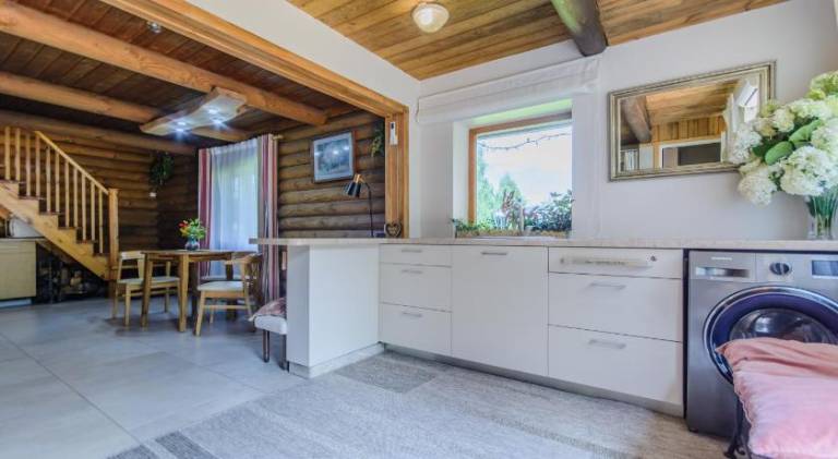 House with jacuzzi & sauna — photo 2