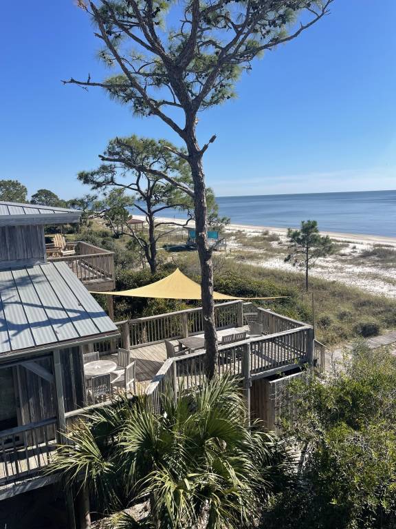 Alligator Point, FL Vacation Rentals from 95 Hometogo