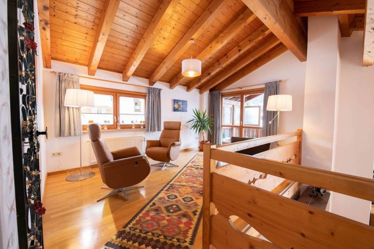 "Alpen Chalet" with magnificent mountain view in Garmisch-Partenkirchen — photo 5