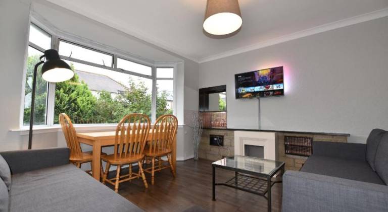 Ample villa | Pets are welcome in Edinburgh
