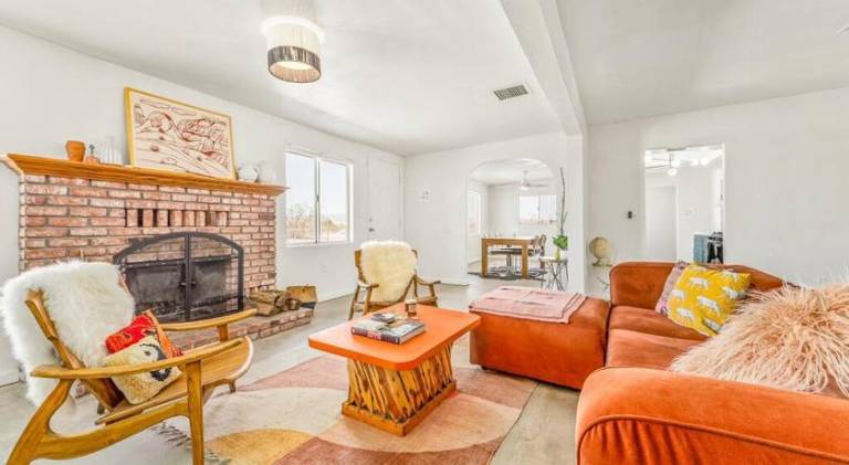 House with 2 rooms for 4 persons in Twentynine Palms, CA