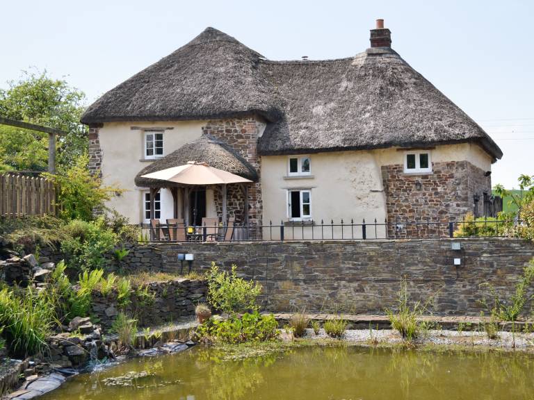 Cottage North Town