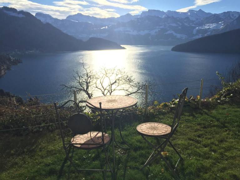 Ferienwohnung mit spektakulärer Berg und Seesicht
