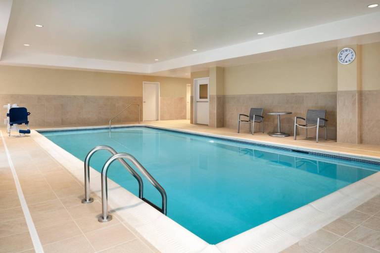 TownePlace Suites by Marriott Dubuque Downtown — photo 5
