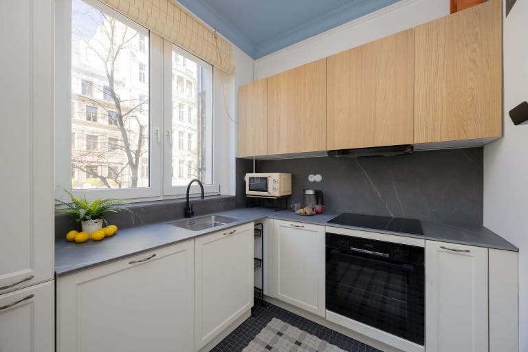 Child-friendly apartment with fast internet | Near Palace of Culture and Science | Dogs allowed — photo 3