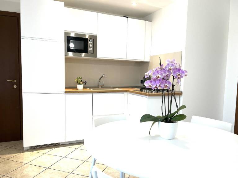 Rental apartment with terrace — photo 3