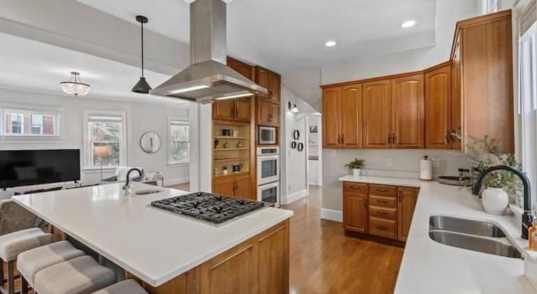 House | Perfect for remote work | Pet-friendly in Cincinnati, OH