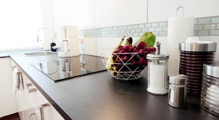 Apartment with terrace — photo 4