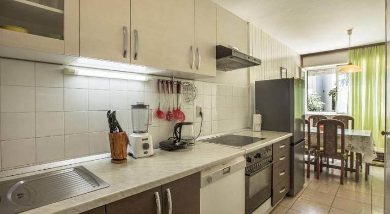 Rental apartment with 2 rooms for 5 persons — photo 3