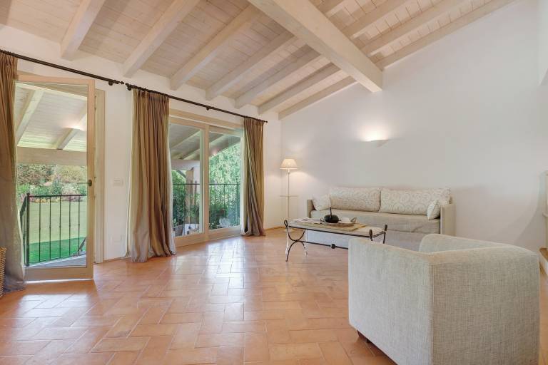 Ferienwohnung mit Hund in Puegnago sul Garda, Moniga del Garda fuer max. 4 Personen