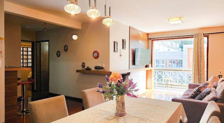 Apartment with 2 rooms for 8 persons in Gramado