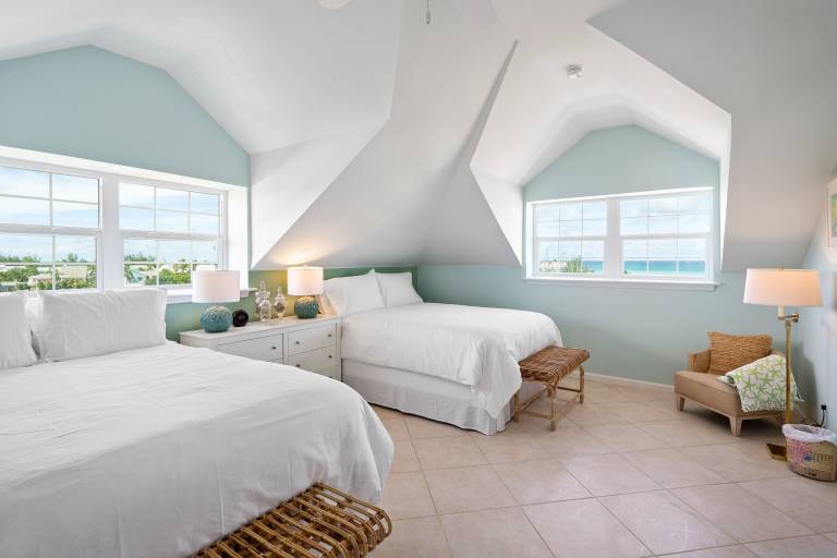 Condo  Trade Winds Subdivision