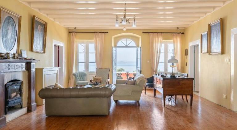 Fully equipped villa with grill, terrace & garden | Suitable for remote work | Pets are welcome — photo 2