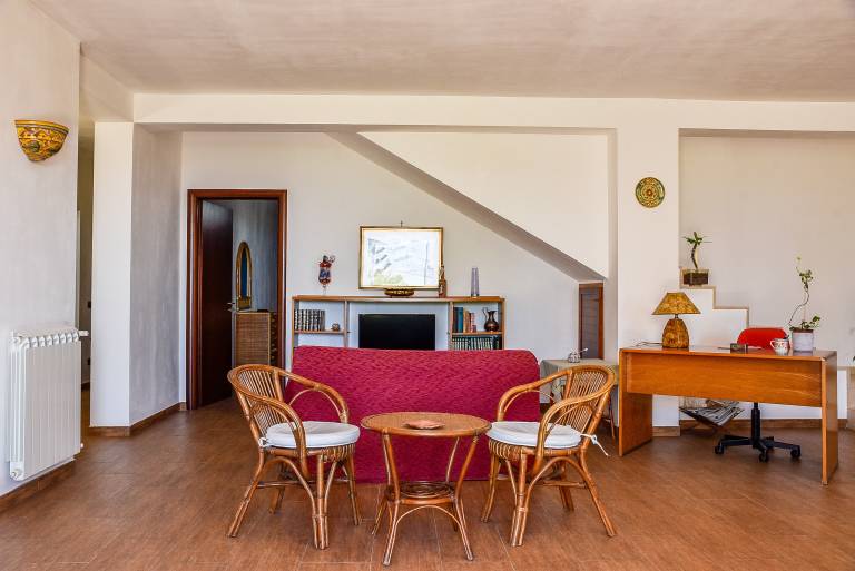 Apartment 'Villa Sovareto' with Sea View, Shared Garden and Wi-Fi — photo 4