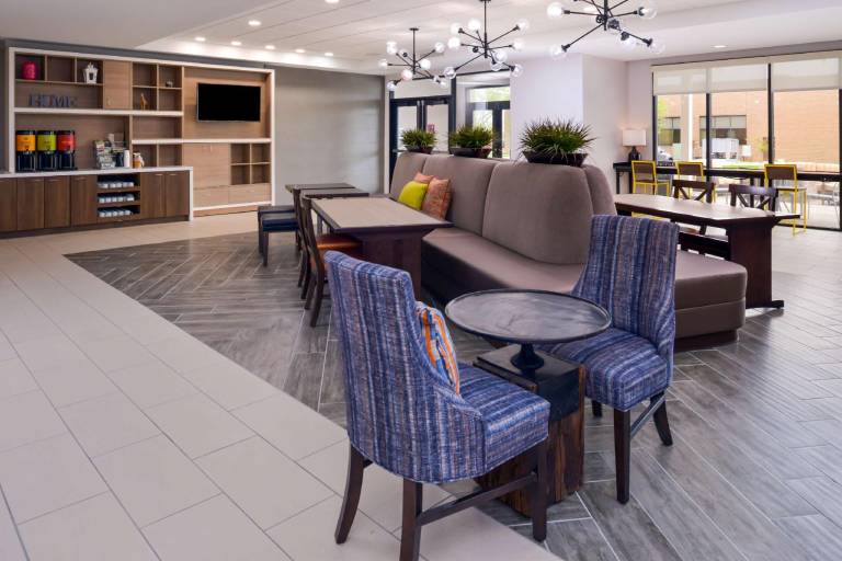Home2 Suites by Hilton Merrillville — photo 5
