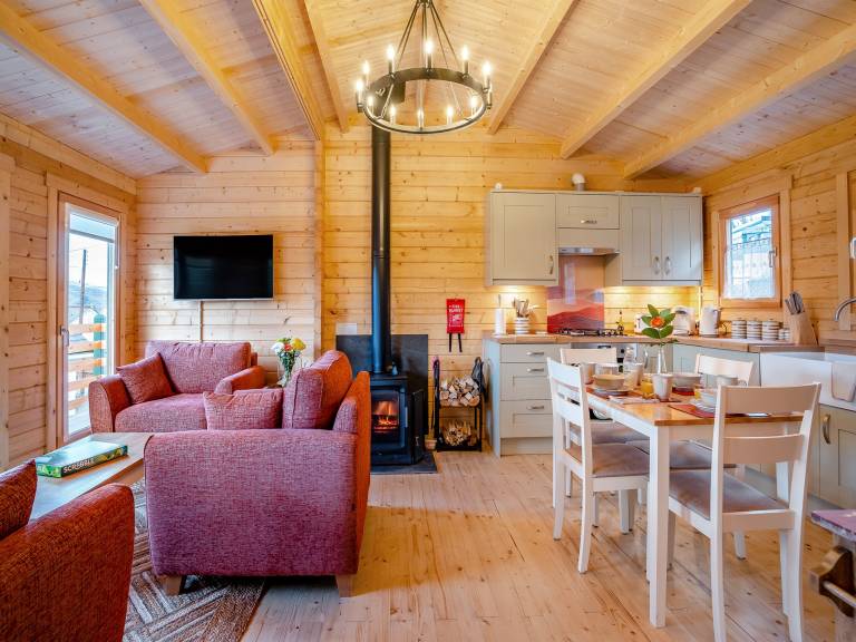 Children-friendly cottage with yard & patio | River view | Pets allowed — photo 2