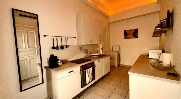 Holiday apartment | Near St. Stephen's Basilica | Suitable for remote work | Pet-friendly — photo 4