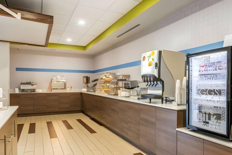 Holiday Inn Express & Suites Clarion By IHG in Clarion, PA