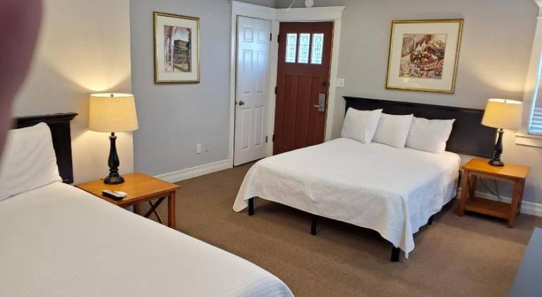 Coronado Island Inn — photo 3