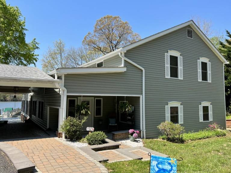 Solomons Island, MD Vacation Rentals from 125 HomeToGo