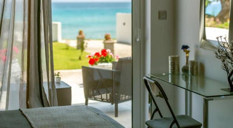 Charming vacation home | Pets are welcome — photo 3