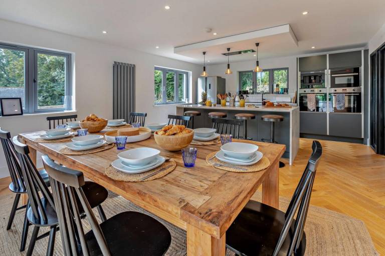 Fully equipped beautiful cottage with BBQ & yard | Pets are welcome — photo 5