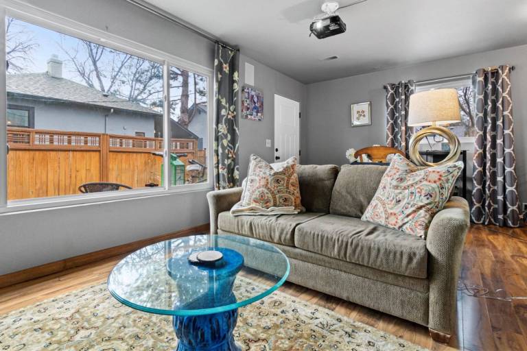 Family-friendly vacation home | Pets allowed — photo 5