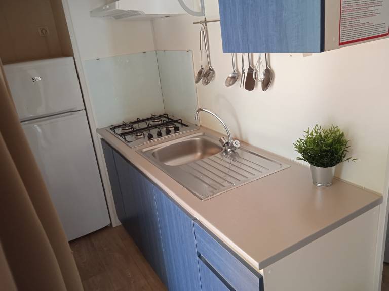 Campsite chalet near Cinque Terre near sea — photo 4