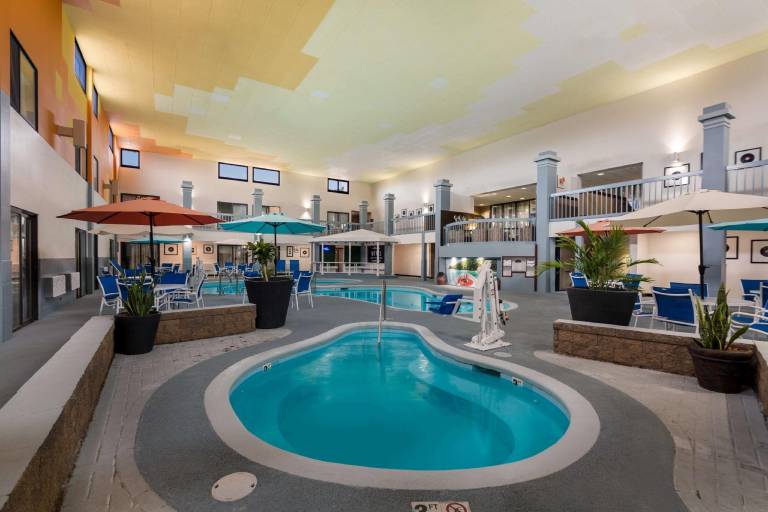 Revel Minot, SureStay Collection by Best Western — photo 2